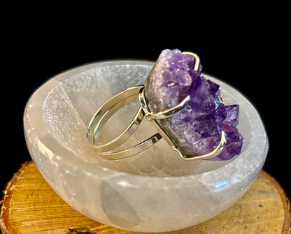 Natural Selenite Charging Bowl – Crystal Cleansing & Energy Balancing