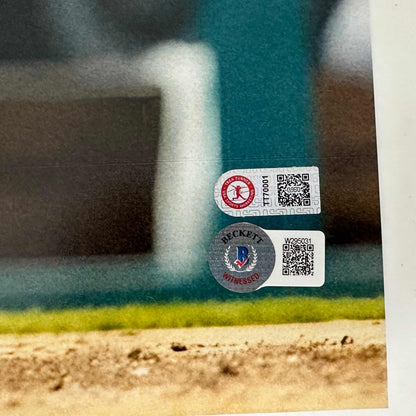 Autographed/Signed Trea Turner Philadelphia Phillies 16x20 Baseball Photo Beckett BAS COA