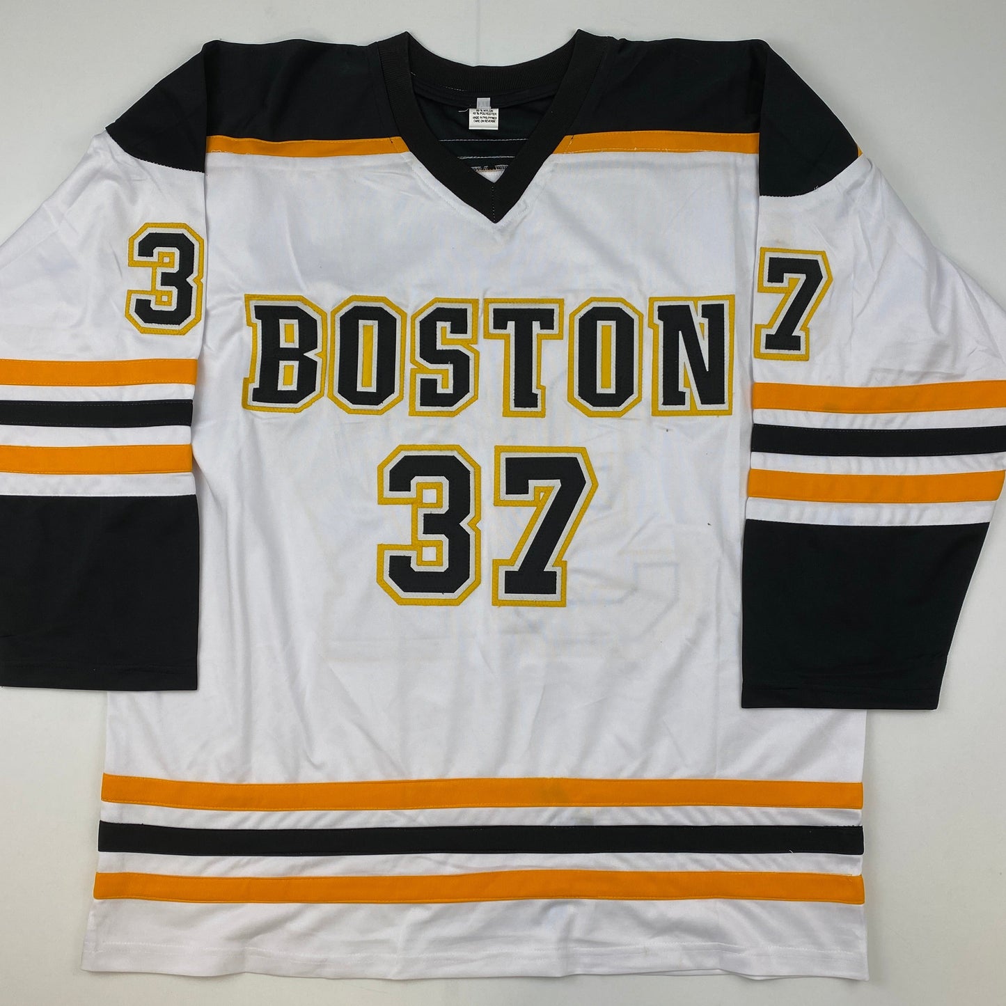 Autographed/Signed Patrice Bergeron Boston White Hockey Jersey JSA COA