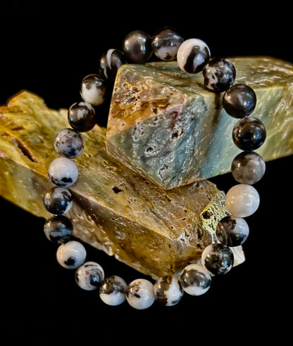 ⚫⚪ Zebra Stone Bracelet – 8mm Beads, Medium Wrists