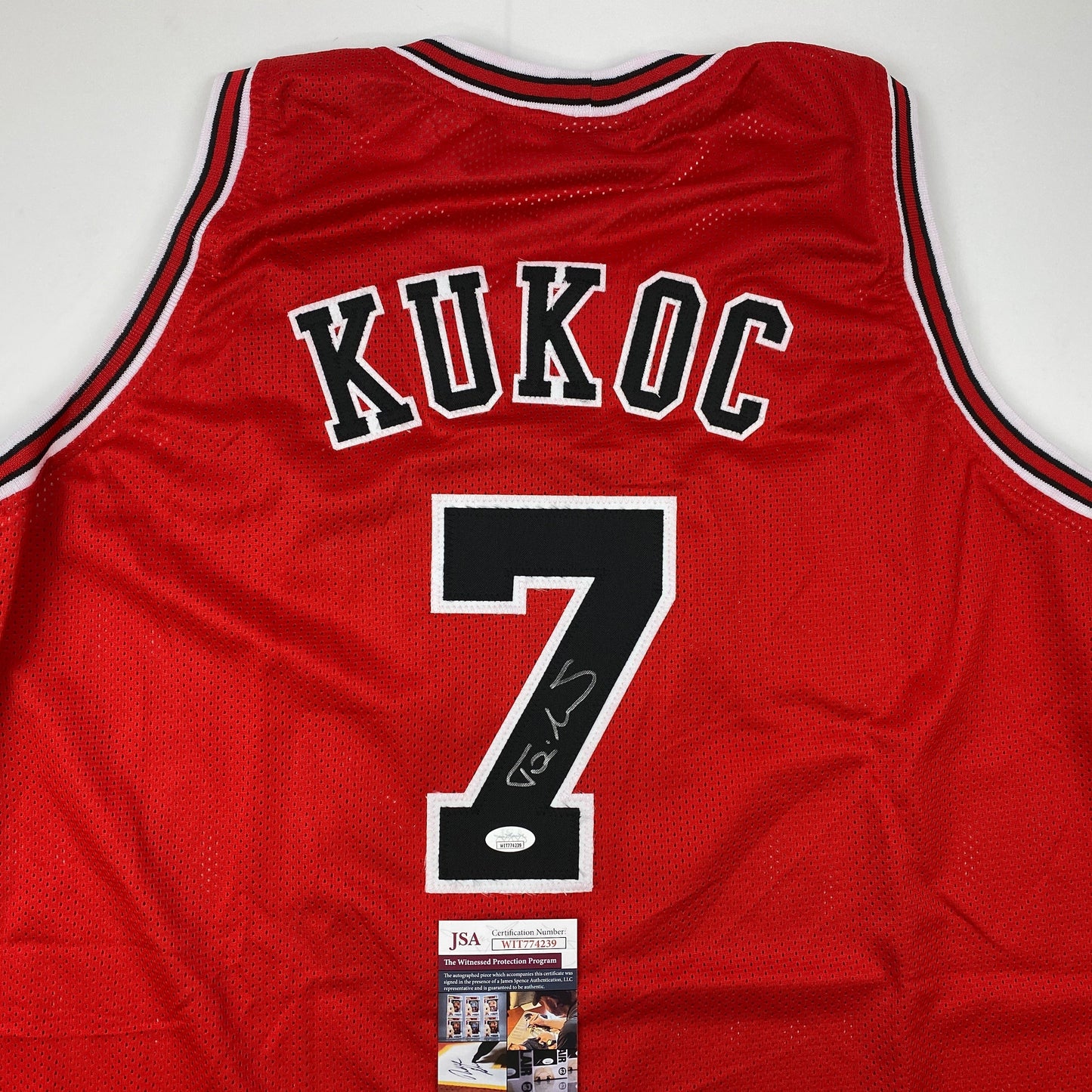 Autographed/Signed Toni Kukoc Chicago Red Basketball Jersey JSA COA