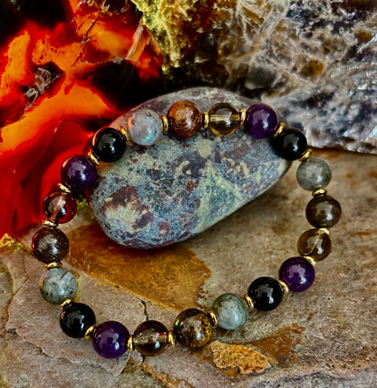 Reiki-Infused Mystic Energy Bracelet with Labradorite, Amethyst, Smoky Quartz, Black Onyx & Tiger’s Eye (8mm)