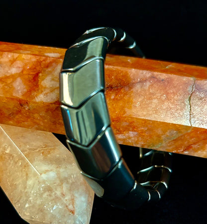 Grounded Strength Bracelet – Balance • Protection • Confidence (Medium–Large Wrists)