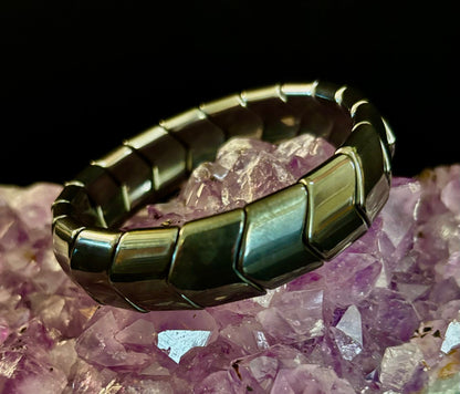 Grounded Strength Bracelet – Balance • Protection • Confidence (Medium–Large Wrists)