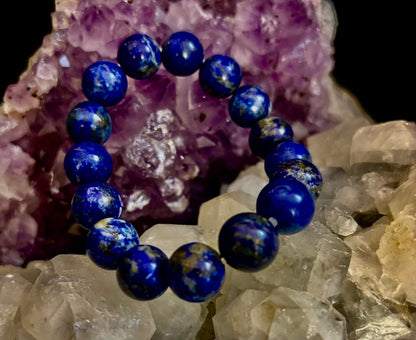 Lapis Lazuli Healing Bracelet – Wisdom, Truth & Inner Strength