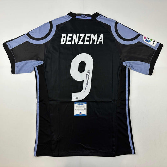 Autographed/Signed Karim Benzema Real Madrid 2016-17 Black Soccer Jersey Beckett BAS COA