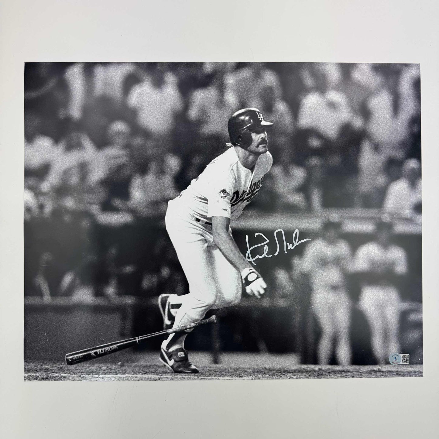 Autographed/Signed Kirk Gibson Los Angeles Dodgers 1988 World Series Walk Off Home Run 16x20 Baseball Black & White Photo Beckett BAS COA