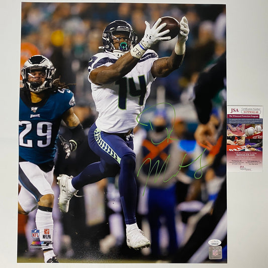 Autographed/Signed DK D.K. Metcalf Seattle Seahawks 16x20 Football Photo JSA COA #2