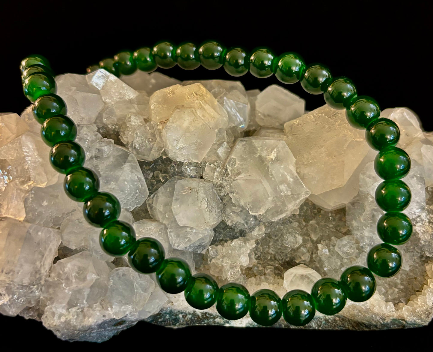Emerald Green 8mm Beaded Choker Necklace – Bold, Timeless & Vibrant 💚✨