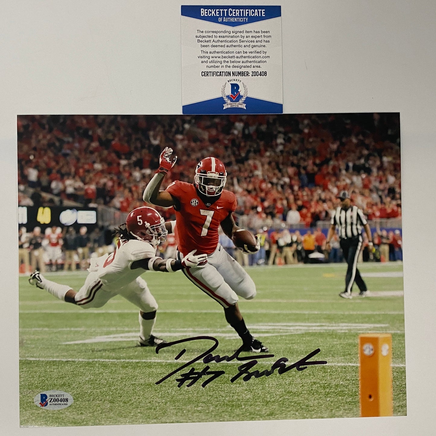 Autographed/Signed D'Andre Swift Georgia Bulldogs 8x10 College Football Photo Beckett BAS COA #2