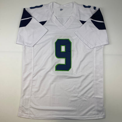 Autographed/Signed Kenneth Walker Seattle White Football Jersey Beckett BAS COA