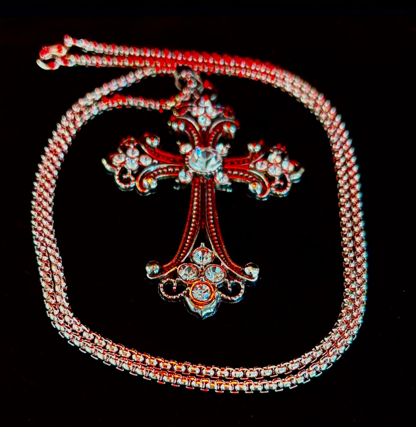 The Material Girl - Vintage Crystal Cross Pendant Necklace – Ornate Silver Tone