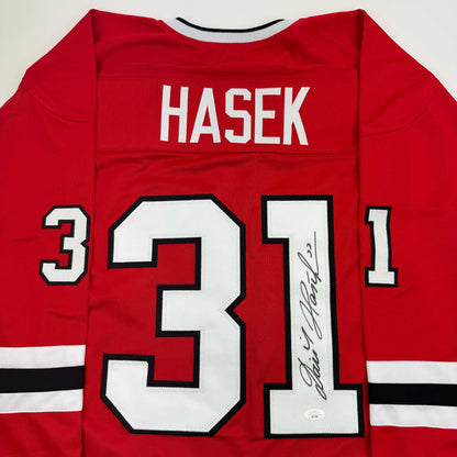 Autographed/Signed Dominik Hasek Chicago Red Hockey Jersey JSA COA