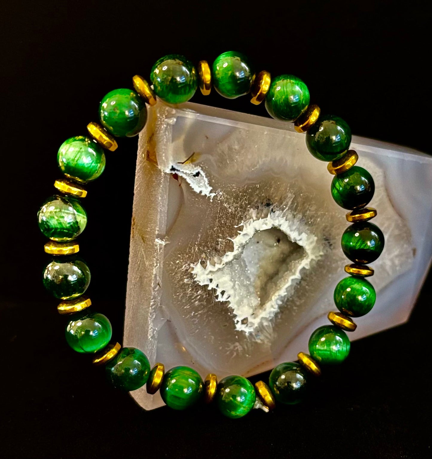 Green Tiger Eye Wealth & Confidence Bracelet – 8mm Beads with Gold Accents (Medium Wrists)