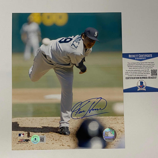 Autographed/Signed Felix Hernandez Seattle Mariners 8x10 Baseball Photo Beckett BAS COA #2