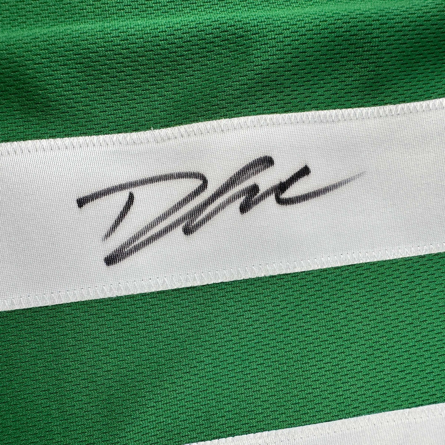 Autographed/Signed D'Andre Swift Philadelphia Kelly Green Football Jersey JSA COA