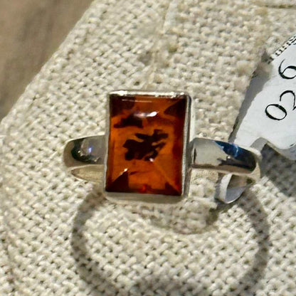 Natural Amber Rectangle-Cut Minimalist Ring – Sterling Silver – Sizes 6, 7, 8, 9