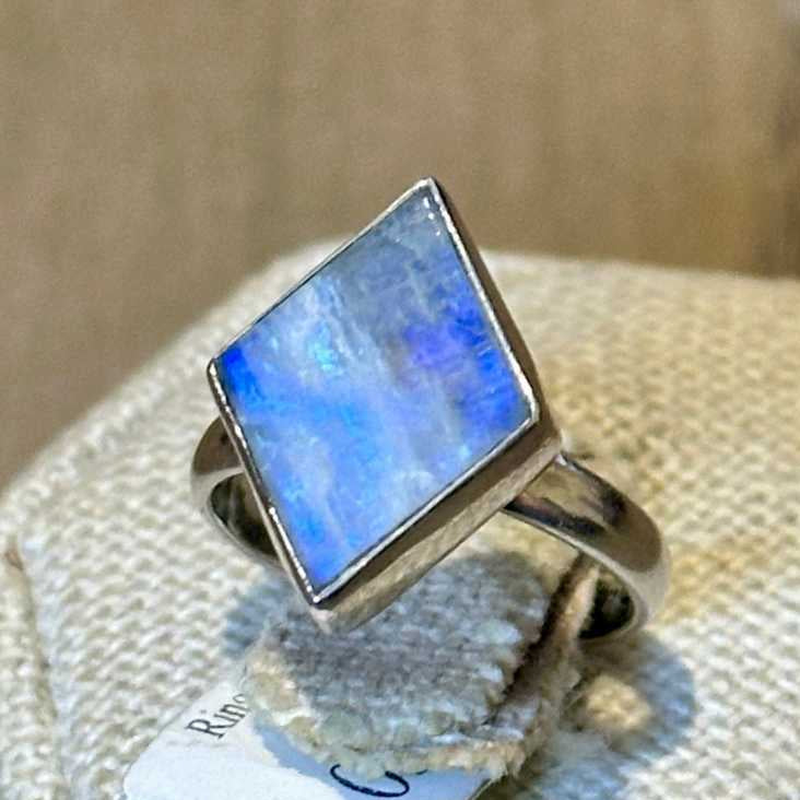 Rainbow Moonstone Diamond-Frame Ring – Sterling Silver – Size 5