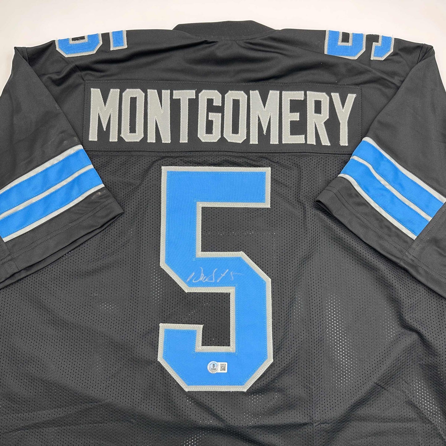 Autographed/Signed David Montgomery Detroit Black Football Jersey Beckett BAS COA