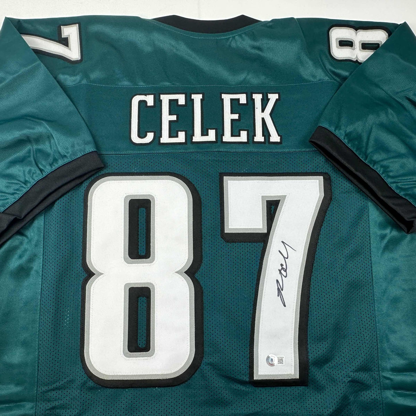 Autographed/Signed Brent Celek Philadelphia Green Football Jersey JSA COA