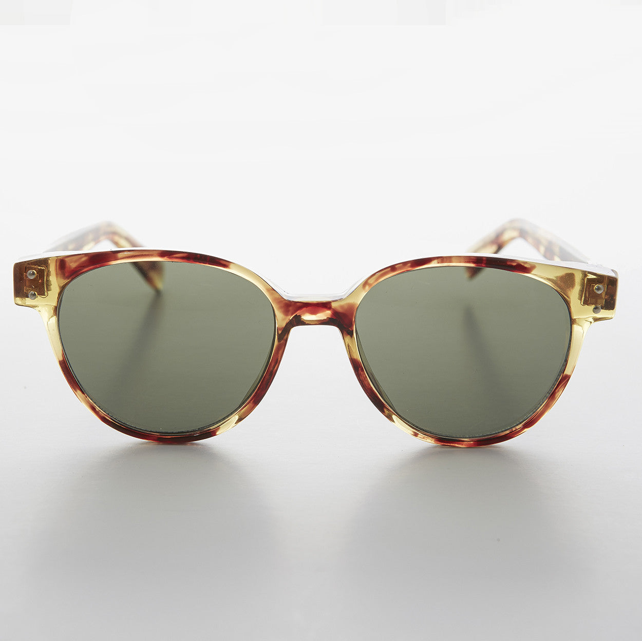 Round Horn Rim Cat Eye Women's Vintage Sunglass - Jackson