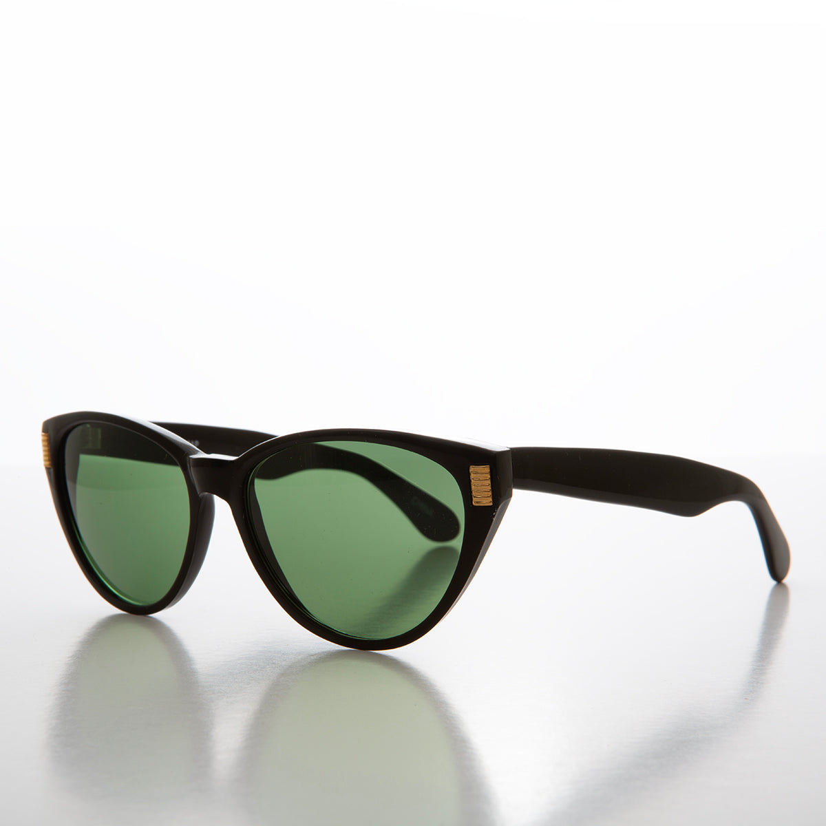 80s Cat Eye Sunglass with Gold Accents - Juno