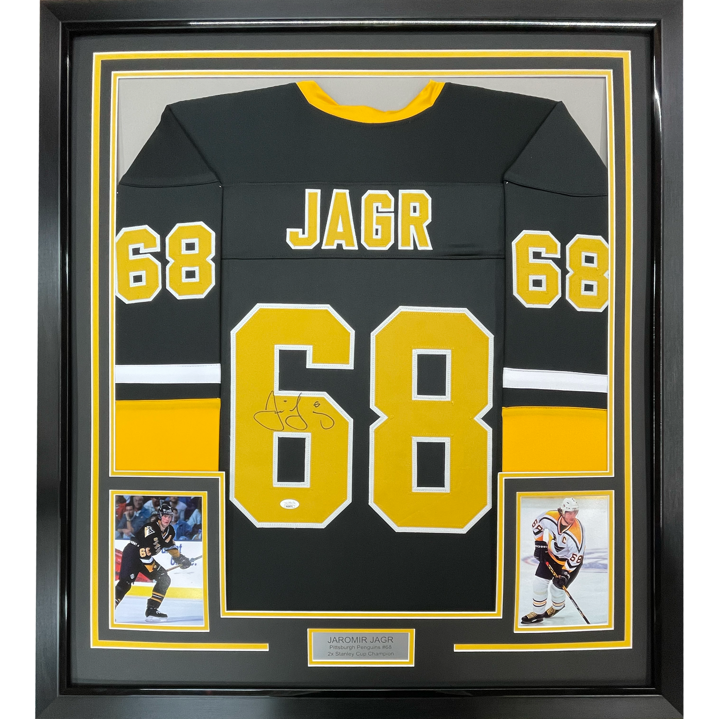 Framed Autographed/Signed Jaromir Jagr 35x39 Pittsburgh Black Hockey Jersey JSA COA