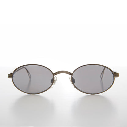 Oval 90s Vintage Sunglass with Intricate Temple - Kit