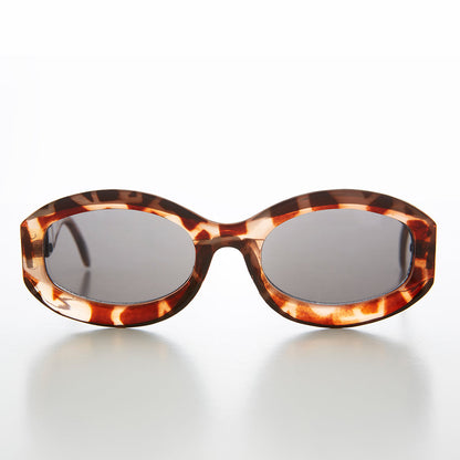 Thick Wide Frame with Chain Link Temples - Lyric