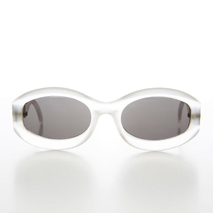 Thick Wide Frame with Chain Link Temples - Lyric