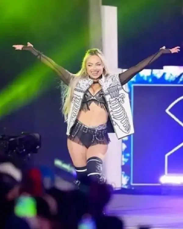 Liv Morgan Daddy dom Vest