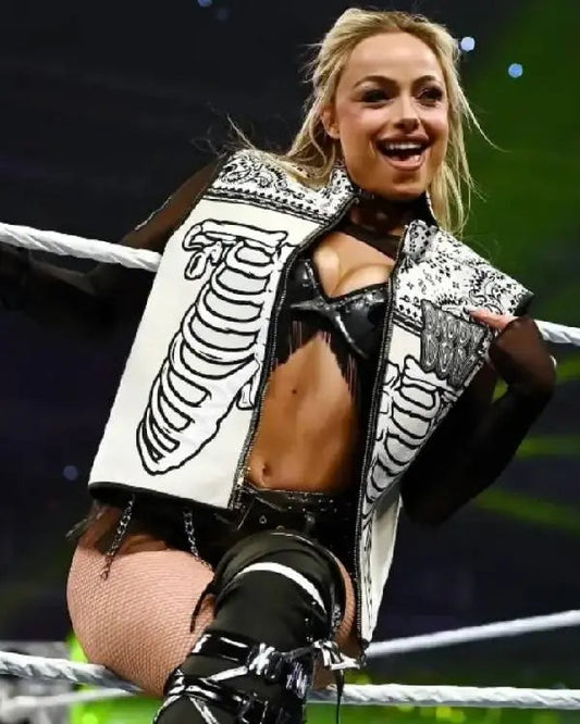 Liv Morgan Daddy dom Vest