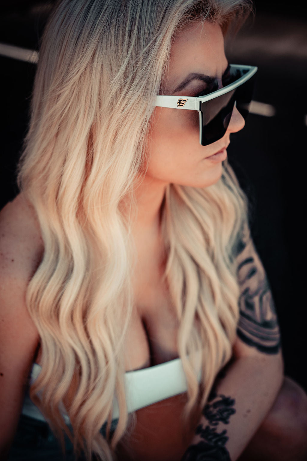 Afterhour White Frame/Smoked Lens