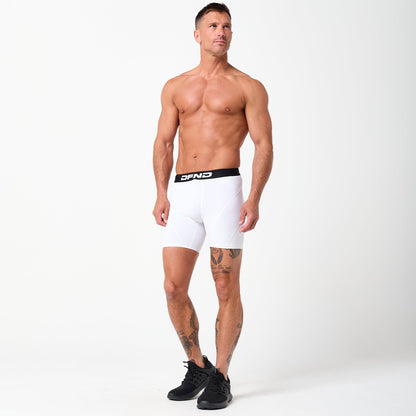 ACTIVE Ax COMPRESSION SHORTS 5"