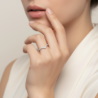 Aurora Moissanite Curved Band in 925 Sterling Silver