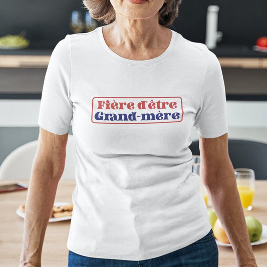 Fière d'être grand-mère Women's Organic Cotton Tee