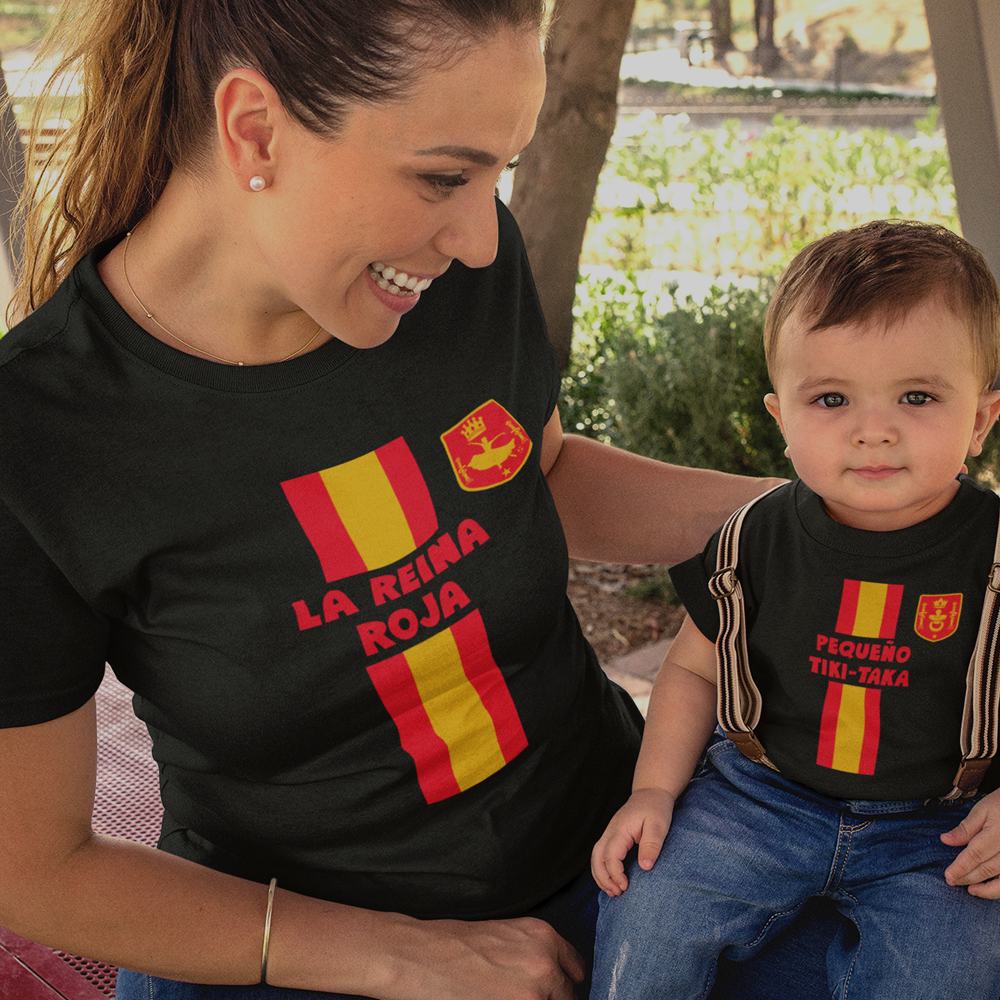 La Reina Roja, Pequeño Tiki-Taka Mom and Child Organic Cotton T-Shirts family Set (Set of 2)
