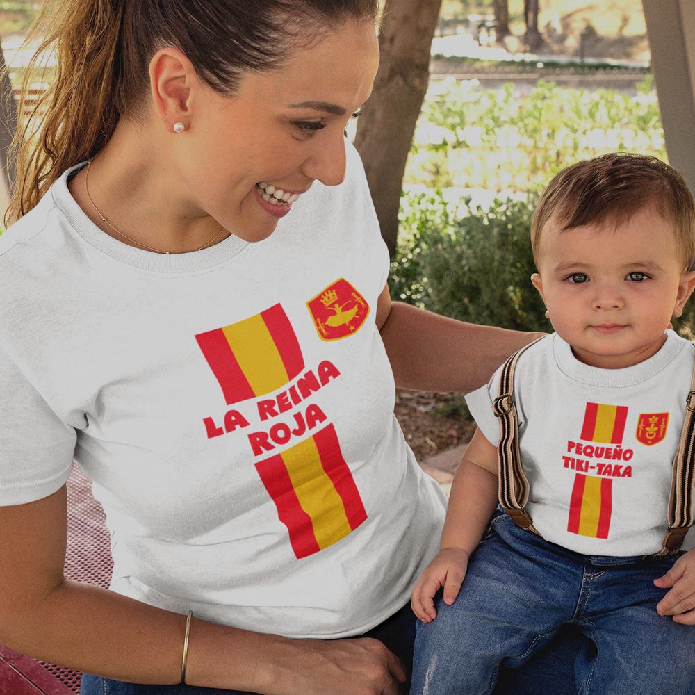 La Reina Roja, Pequeño Tiki-Taka Mom and Child Organic Cotton T-Shirts family Set (Set of 2)