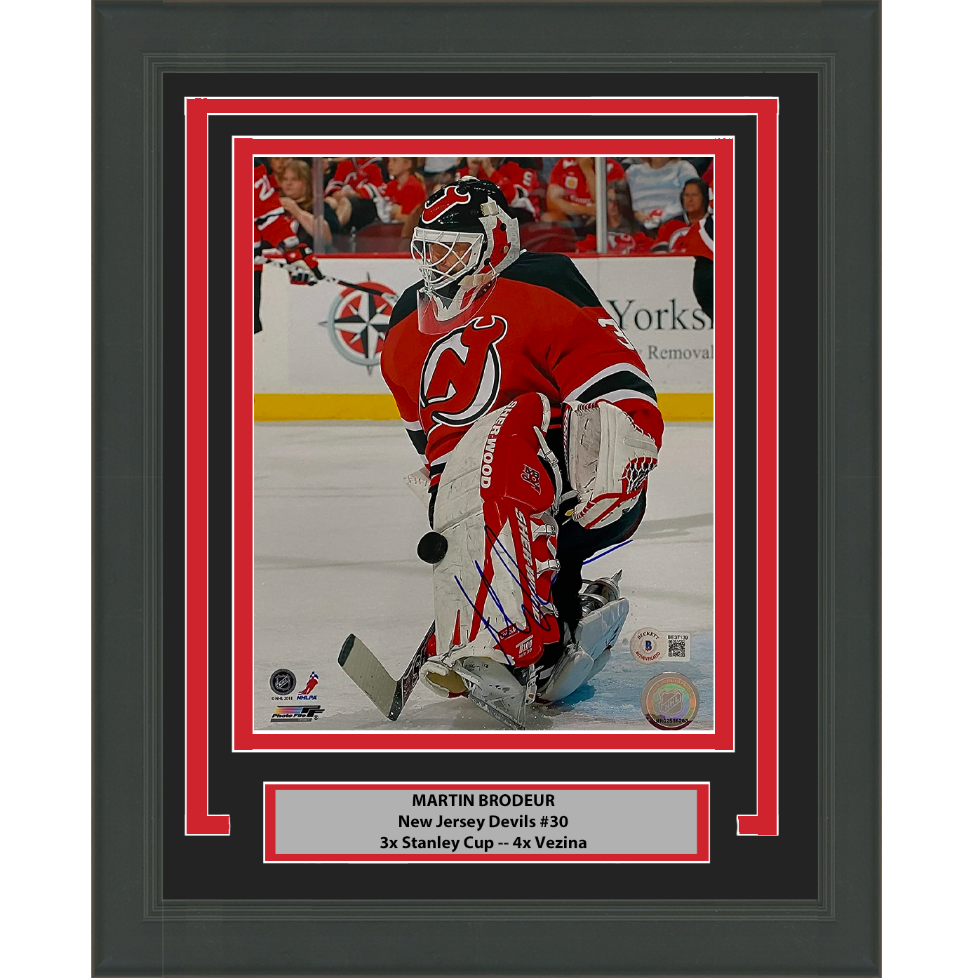 Framed Autographed/Signed Martin Brodeur New Jersey Devils 8x10 Hockey Photo Beckett BAS COA #5