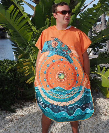 Nai'a — Dolphin Towel Poncho (Regular)