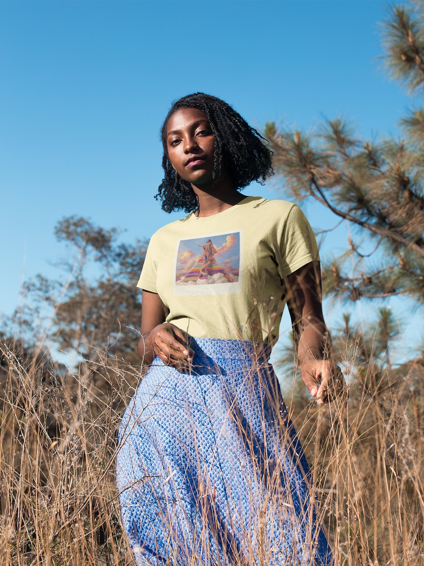 Nubian Kemet Polaroid Queen Women's Crop T-Shirt