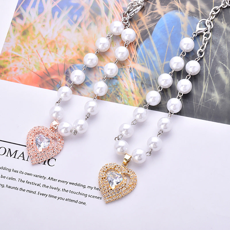 Heart Charm Pearl Pet Necklace – Elegant & Romantic
