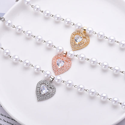 Heart Charm Pearl Pet Necklace – Elegant & Romantic