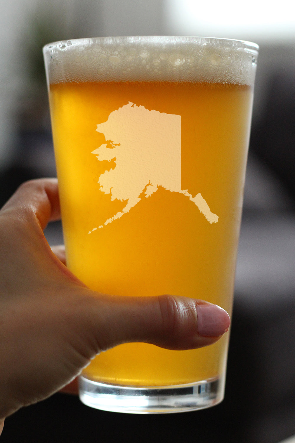 Alaska State Outline Pint Glass for Beer - State Themed Drinking Decor and Gifts for Alaskan Women & Men - 16 Oz Glasses