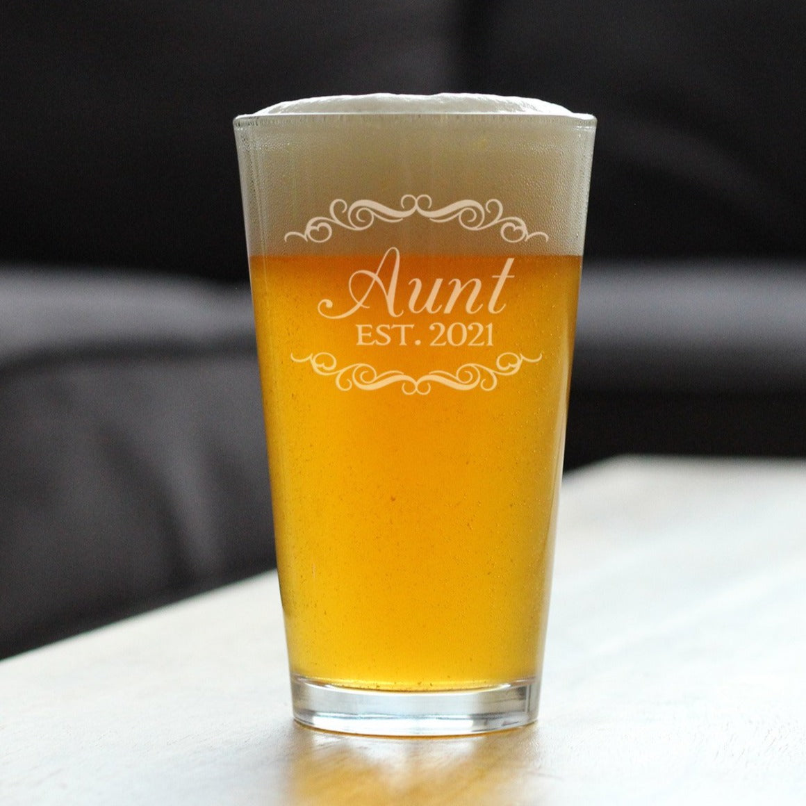 Aunt Est 2021 - New Aunties Pint Glass Gift for First Time Aunts - Decorative 16 Oz Glasses