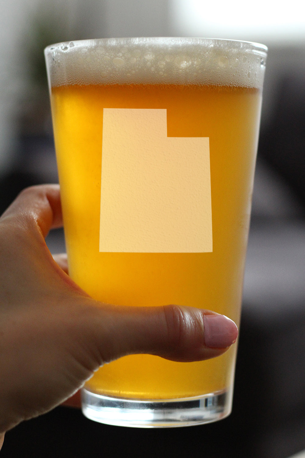 Utah State Outline Pint Glass for Beer - State Themed Drinking Decor and Gifts for Utahn Women & Men - 16 Oz Glasses