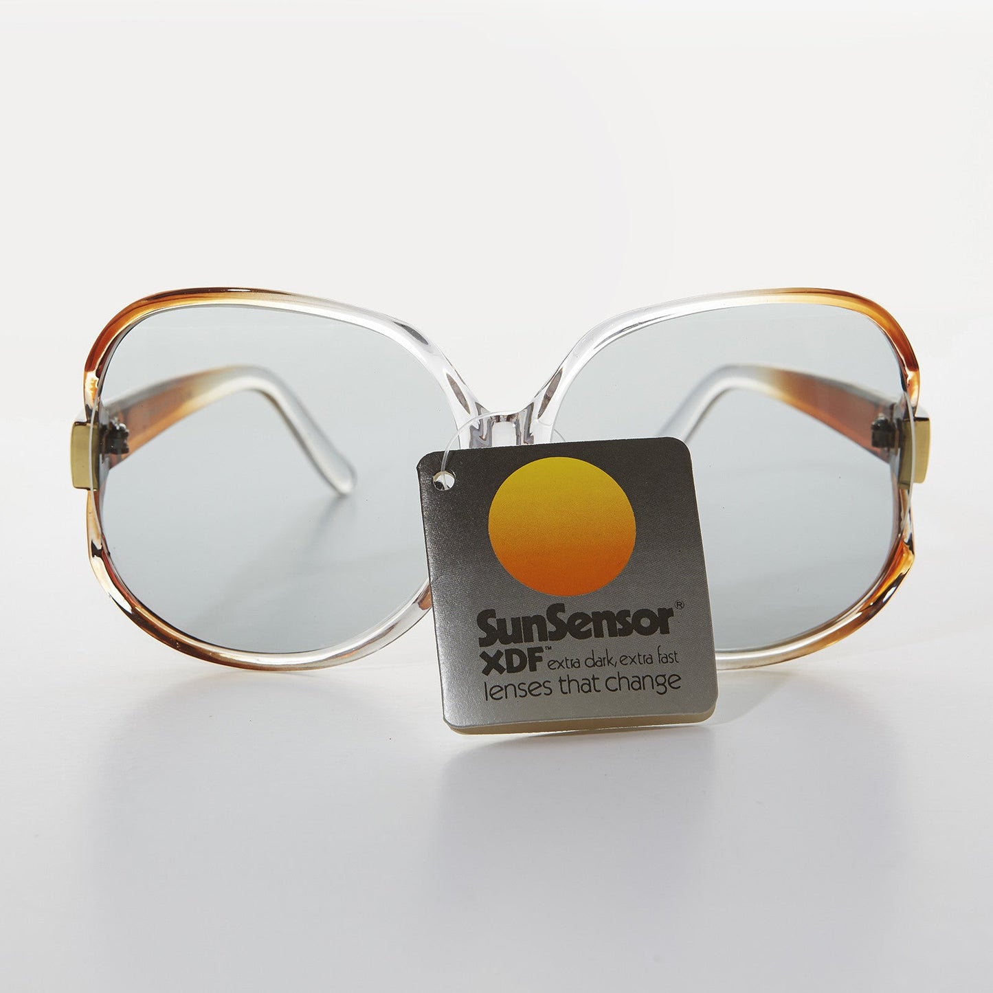Oversized Huge Vintage Sunglass with Transition Glass Lens - Phyllis