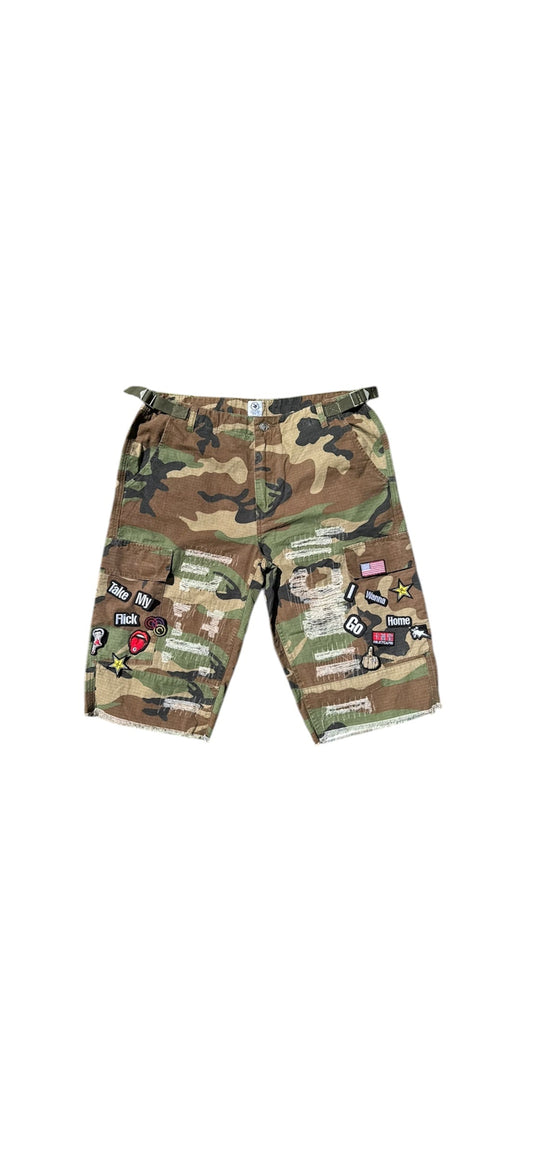 Capri Patch Cargo Shorts