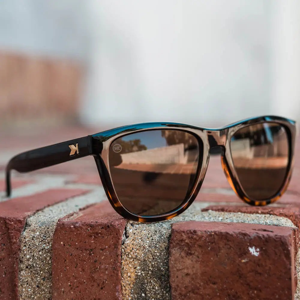 Glossy Black and Tortoise Shell Fade / Amber Premiums