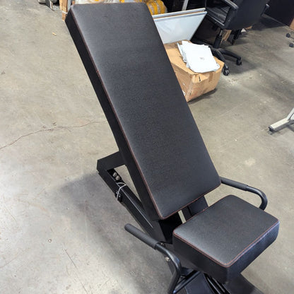 Pro Strength Leg Press - Muscle D Fitness - Plate Loaded